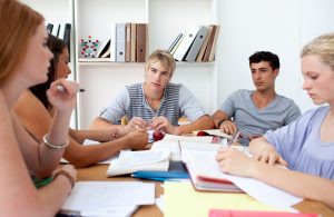 cursos de español para extranjeros en Valencia - conversación